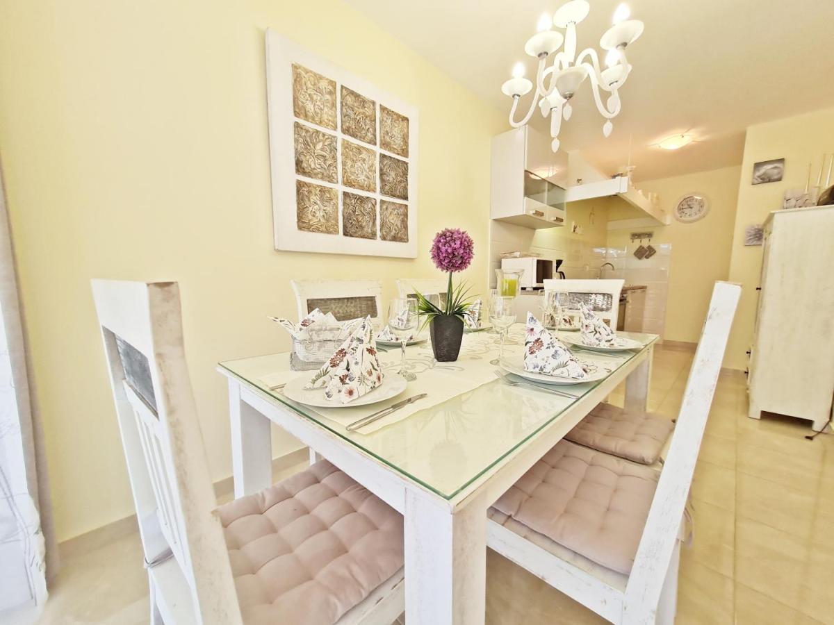 Beach Apartment Ivana Omiš Εξωτερικό φωτογραφία