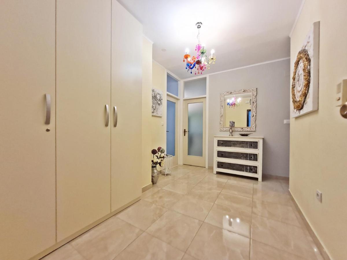 Beach Apartment Ivana Omiš Εξωτερικό φωτογραφία